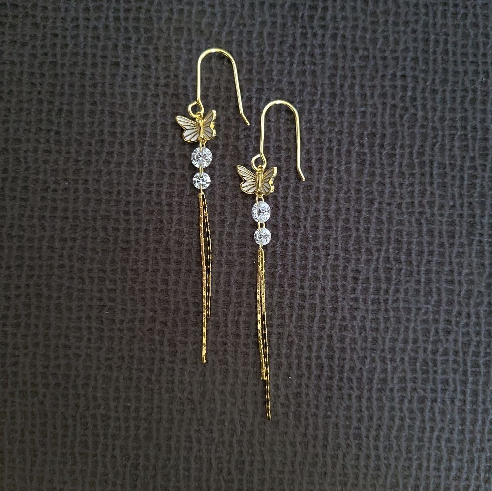 ✨️HP✨️ Rachel Zoe Dainty White Enamel Butterfly🦋 Dangle Earrings - Picture 15 of 16